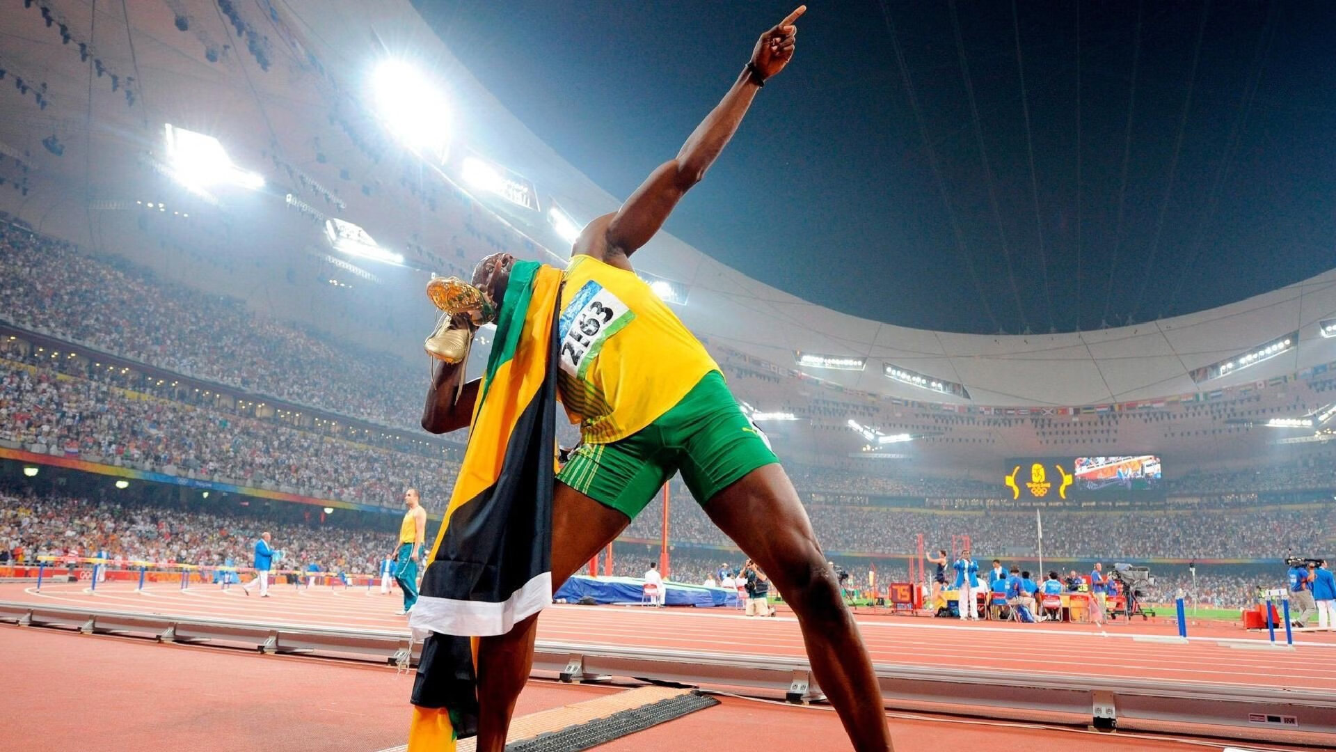 金字塔的阴影下,恩佐导演史诗逆转,埃及横扫巴萨改写足球叙事